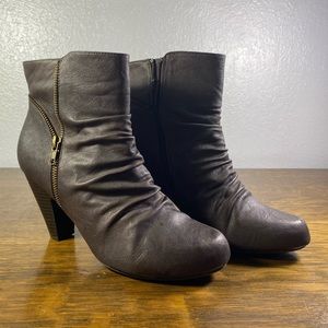Rialto Heel Boots